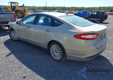 2015 Ford Fusion Hybrid Se from USA, damaged, VIN 3FA6P0LU5FR167585